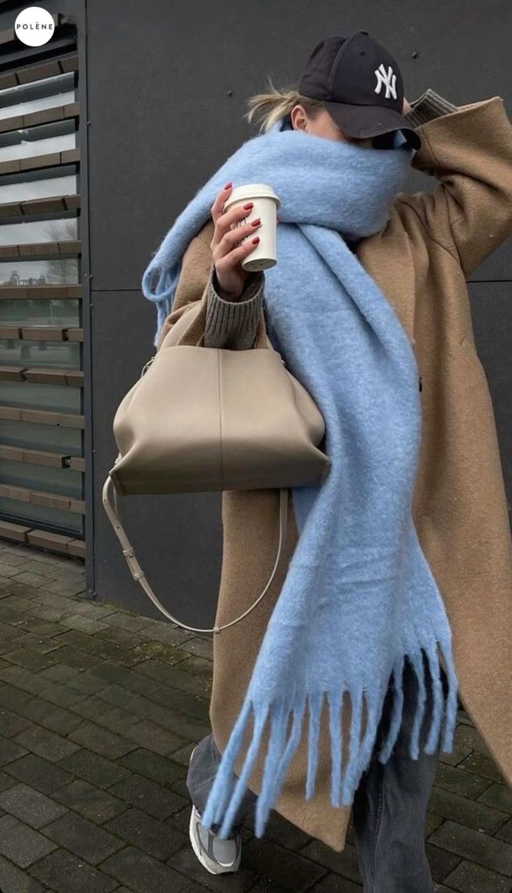 Écharpe longue et douce 🧣✨